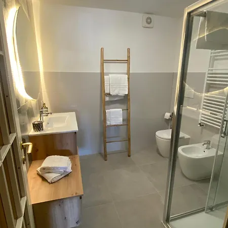 Vecio Fienil - Tranquillita E Confort, Vicino Al Centro Con Parcheggio Gratuito * Βερόνα