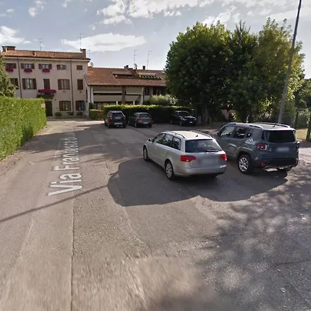 Vecio Fienil - Tranquillità E Confort, Vicino Al Centro Con Parcheggio Gratuito