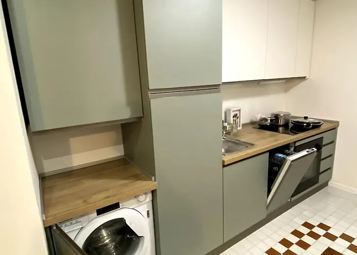 Appartamento Vecio Fienil - Tranquillità E Confort, Vicino Al Centro Con Parcheggio Gratuito *